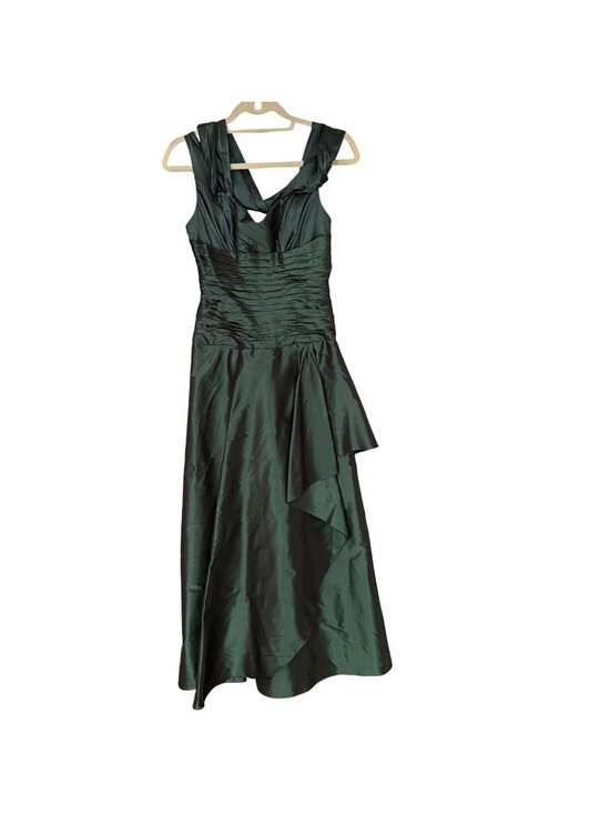Rickie Freeman for Teri Jon Dresses & Skirts - Rickie Freeman Teri Jon Size 6 Green Silk Sleeveless Pleated Ruched Maxi Gown